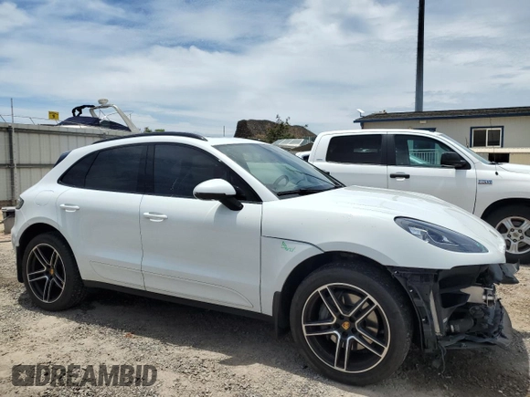 2019 Porsche Macan S with VIN WP1AB2A5XKLB34020, listed as a Copart auction lot 53504225 with 59,942 mi miles and Salvage title. Bid and sale history available at DreamBid. Image 4.