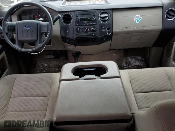 2008 Ford Super Duty F-250 SRW XL with VIN 1FTSX215X8EE43152, listed as a Copart auction lot 51999755 with 153,363 mi miles and Salvage Title. Bid and sale history available at carsss.com. Image 8.