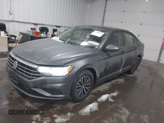 2021 Volkswagen Jetta S z VIN 3VWC57BU6MM001399, wystawiony jako IAAI lot #41488758 z przebiegiem 44 442 mil mil oraz . Historia ofert i sprzedaży dostępna na DreamBid. Obrazek 17.