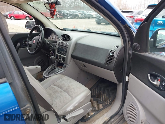 2004 Saturn VUE V6 with VIN 5GZCZ53414S820661, listed as a IAAI auction lot 42023074 with 176,339 mi miles. Bid and sale history available at carsss.com. Image 5.