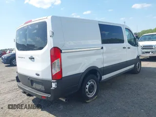 2024 Ford Transit Cargo with VIN 1FTYE1Y80RKB18748, listed as a IAAI auction lot 42069344 with 3,152 mi miles. Bid and sale history available at carsss.com. Image 4.