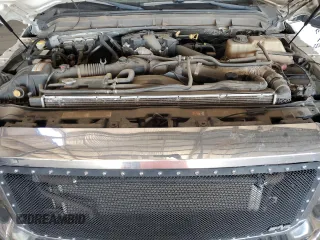 2012 Ford F-250 XL z VIN 1FT7W2BT6CEA88074, wystawiony jako Copart lot #57348685 z przebiegiem 273 803 mil mil oraz Szkoda całkowita • Salvage title. Historia ofert i sprzedaży dostępna na DreamBid. Obrazek 11.
