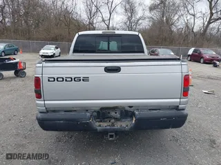 2001 Dodge Ram 1500 with VIN 3B7HC13Y21G785412, listed as a IAAI auction lot 41845813 with 222,246 mi miles. Bid and sale history available at carsss.com. Image 16.