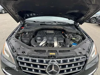 2014 Mercedes-Benz M 550 with VIN 4JGDA7DB5EA423124, listed as a Copart auction lot 53713385 with 215,650 mi miles and Clean Title. Bid and sale history available at carsss.com. Image 8.