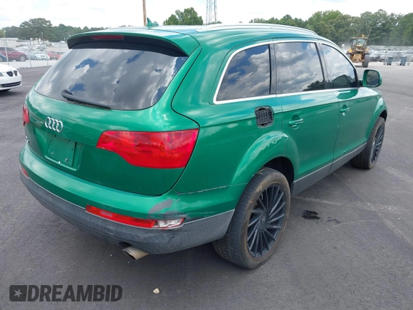 2007 Audi Q7 Premium z VIN WA1BY74L57D034561, wystawiony jako IAAI lot #42730657 z przebiegiem 174 110 mil mil oraz . Historia ofert i sprzedaży dostępna na DreamBid. Obrazek 4.