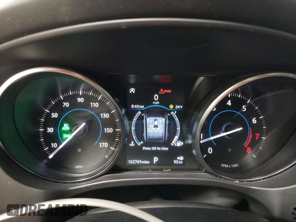 2018 Jaguar F-Pace 25t Prestige z VIN SADCK2FX5JA351381, wystawiony jako Copart lot #44355495 z przebiegiem 102 741 mil mil oraz Szkoda całkowita • Salvage title. Historia ofert i sprzedaży dostępna na DreamBid. Obrazek 9.