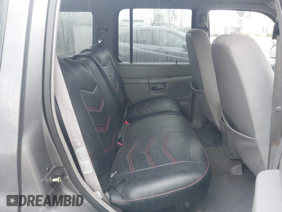 1999 Ford Explorer XLT с VIN 1FMZU32E1XZA45441, выставлен на аукционе IAAI как лот 41501278 с пробегом 153 062 миль миль и . История ставок и продаж доступна на DreamBid. Изображение 8.