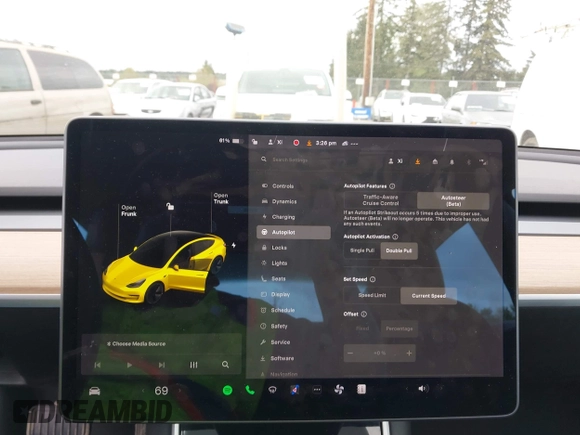 2019 Tesla Model 3 Mid Range with VIN 5YJ3E1EA6KF415656, listed as a IAAI auction lot 42140763 with 71,408 mi miles and . Bid and sale history available at carsss.com. Image 19.