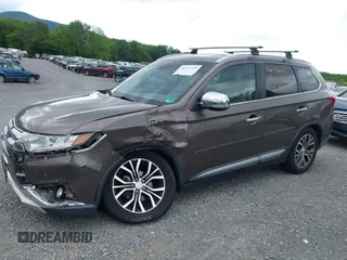2016 Mitsubishi Outlander GT z VIN JA4JZ4AXXGZ002867, wystawiony jako IAAI lot #42327299 z przebiegiem 85 538 mil mil oraz . Historia ofert i sprzedaży dostępna na DreamBid. Obrazek 6.