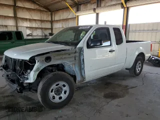 2015 Nissan Frontier S with VIN 1N6BD0CT7FN760857, listed as a Copart auction lot 60826305 with 193,658 mi miles and Salvage title. Bid and sale history available at DreamBid. Image 1.