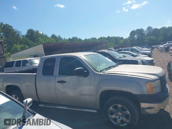 2007 GMC Sierra 1500 SL z VIN 1GTEC19C57Z613978, wystawiony jako IAAI lot #42330992 z przebiegiem 270 600 mil mil oraz . Historia ofert i sprzedaży dostępna na DreamBid. Obrazek 14.