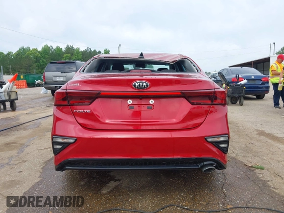 2019 Kia Forte LXS z VIN 3KPF24AD4KE063447, wystawiony jako IAAI lot #42278872 z przebiegiem 70 362 mil mil oraz . Historia ofert i sprzedaży dostępna na DreamBid. Obrazek 17.