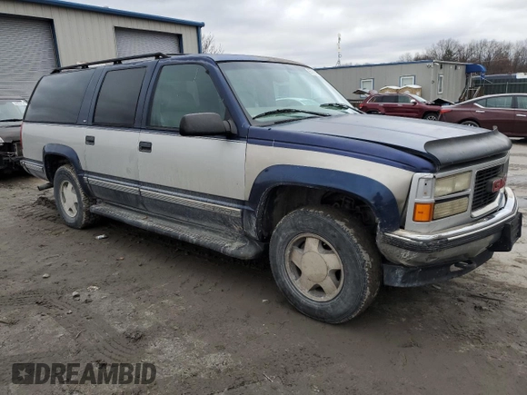 1997 GMC Suburban z VIN 1GKFK16R3VJ761305, wystawiony jako Copart lot #85785574 z przebiegiem 269 721 mil mil oraz Szkoda całkowita • Salvage title. Historia ofert i sprzedaży dostępna na DreamBid. Obrazek 4.