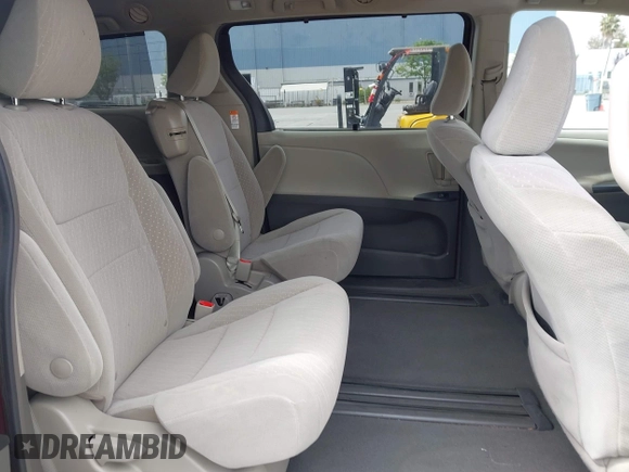 2019 Toyota Sienna LE Auto Access Seat with VIN 5TDKZ3DC1KS002876, listed as a IAAI auction lot 42105609 with 66,192 mi miles and . Bid and sale history available at DreamBid. Image 8.