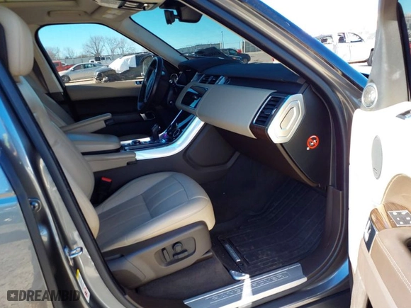 2018 Land Rover Range Rover Sport HSE with VIN SALWR2RK4JA190518, listed as a IAAI auction lot 41688005 with 74,839 mi miles. Bid and sale history available at carsss.com. Image 5.