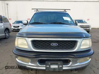 1998 Ford F-150 с VIN 1FTZF18W3WKB01356, выставлен на аукционе IAAI как лот 41718893 с пробегом 261 717 миль миль и . История ставок и продаж доступна на DreamBid. Изображение 6.