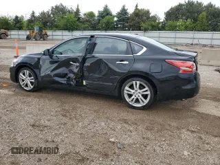 2013 Nissan Altima SV z VIN 1N4BL3AP8DN574762, wystawiony jako Copart lot #57657585 z przebiegiem 135 045 mil mil oraz Szkoda całkowita • Salvage title. Historia ofert i sprzedaży dostępna na DreamBid. Obrazek 2.