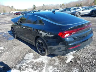 2021 Kia K5 GT-Line with VIN 5XXG64J28MG016827, listed as a IAAI auction lot 41310975 with 68,171 mi miles. Bid and sale history available at carsss.com. Image 3.