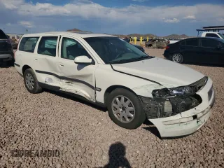 2001 Volvo V70 with VIN YV1SW61R812092739, listed as a Copart auction lot 73970134 with 191,350 mi miles and Salvage Title. Bid and sale history available at carsss.com. Image 4.
