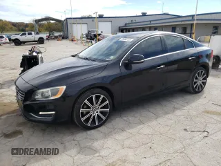 2015 Volvo S60 T5 Drive-E Platinum with VIN YV140MFD9F1317310, listed as a Copart auction lot 73560723 with 132,252 mi miles. Bid and sale history available at carsss.com. Image 1.
