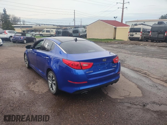 2015 Kia Optima SX Turbo with VIN 5XXGR4A62FG436001, listed as a Copart auction lot 52134035 with 90,737 mi miles and Clean Title. Bid and sale history available at carsss.com. Image 3.