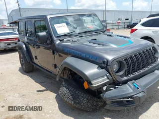 2024 Jeep Wrangler Rubicon X z VIN 1C4RJXR67RW242038, wystawiony jako IAAI lot #42450762 z przebiegiem 47 880 mil mil oraz . Historia ofert i sprzedaży dostępna na DreamBid. Obrazek 1.