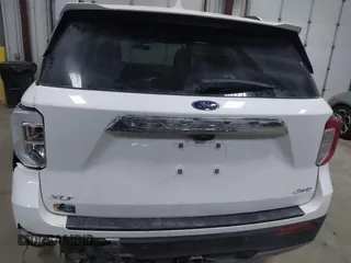 2022 Ford Explorer XLT with VIN 1FMSK8DH2NGA29432, listed as a IAAI auction lot 41614290 with 23,918 mi miles. Bid and sale history available at carsss.com. Image 16.