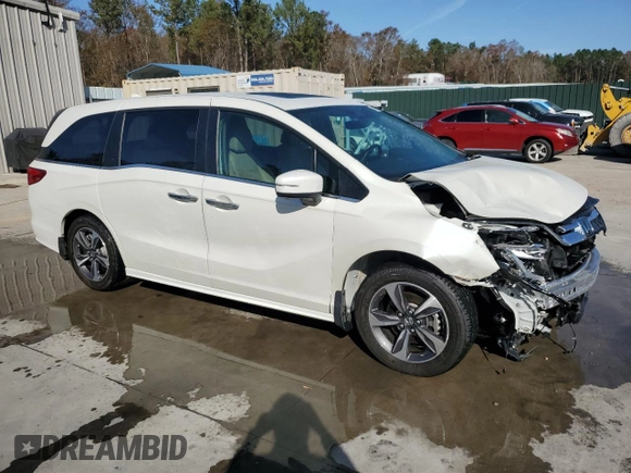2019 Honda Odyssey Touring with VIN 5FNRL6H89KB064683, listed as a Copart auction lot 84063114 with 71,919 mi miles and Salvage Title. Bid and sale history available at carsss.com. Image 4.