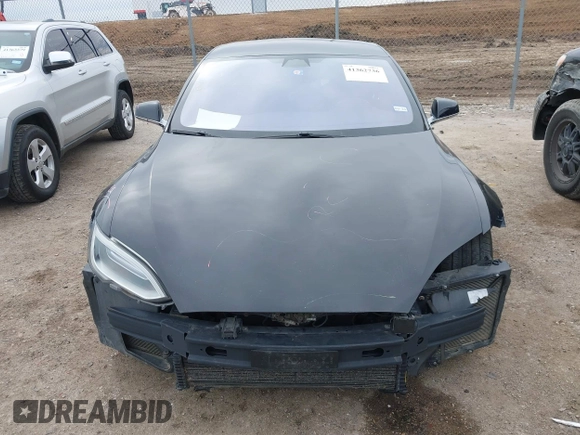 2017 Tesla Model S 100D z VIN 5YJSA1E27HF208282, wystawiony jako IAAI lot #41362736 z przebiegiem 173 162 mil mil oraz . Historia ofert i sprzedaży dostępna na DreamBid. Obrazek 12.