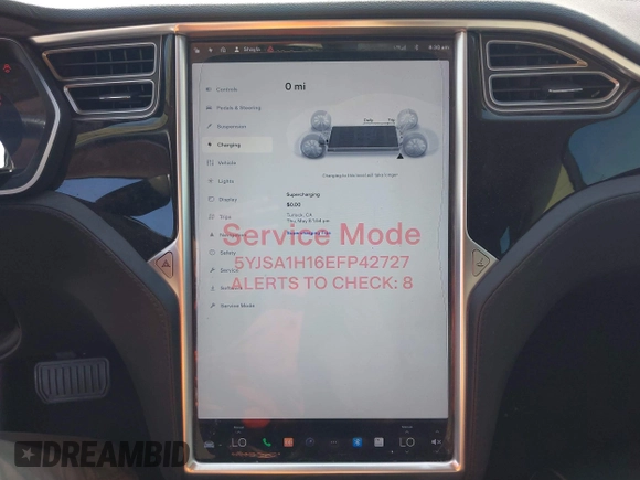 2014 Tesla Model S 60 z VIN 5YJSA1H16EFP42727, wystawiony jako IAAI lot #42544475 z przebiegiem 166 877 mil mil oraz . Historia ofert i sprzedaży dostępna na DreamBid. Obrazek 18.