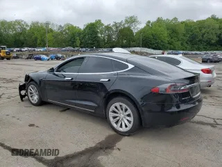 2018 Tesla Model S 75D with VIN 5YJSA1E22JF234262, listed as a Copart auction lot 57954755 with 62,375 mi miles and Salvage title. Bid and sale history available at DreamBid. Image 2.