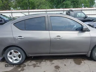 2015 Nissan Versa SV with VIN 3N1CN7APXFL830101, listed as a IAAI auction lot 41952806 with 144,354 mi miles. Bid and sale history available at carsss.com. Image 14.