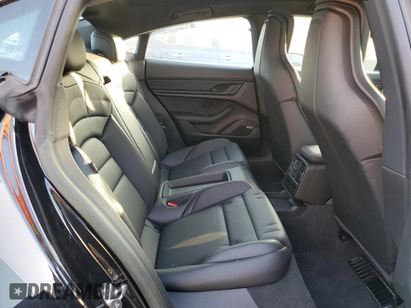 2024 Porsche Taycan with VIN WP0AA2Y10RSA10283, listed as a Copart auction lot 82637484 with 3,036 mi miles and Salvage title. Bid and sale history available at DreamBid. Image 10.