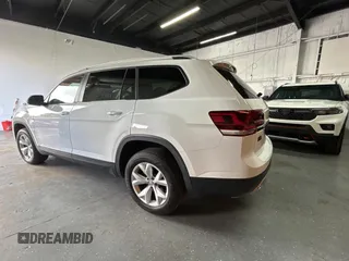 2019 Volkswagen Atlas SE z VIN 1V2WR2CA2KC522435, wystawiony jako Copart lot #53476545 z przebiegiem 154 951 mil mil oraz Czysty tytuł • Clean title. Historia ofert i sprzedaży dostępna na DreamBid. Obrazek 3.