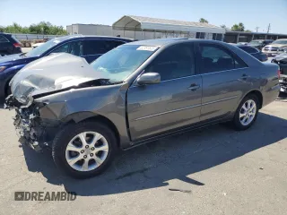 2005 Toyota Camry LE with VIN 4T1BE30K15U502945, listed as a Copart auction lot 62761625 with 235,877 mi miles and Salvage title. Bid and sale history available at DreamBid. Image 1.