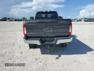 2017 Ford Super Duty F-250 SRW XLT with VIN 1FTBF2BTXHED86449, listed as a Copart auction lot 66594654 with 110,091 mi miles and Salvage Title. Bid and sale history available at carsss.com. Image 6.