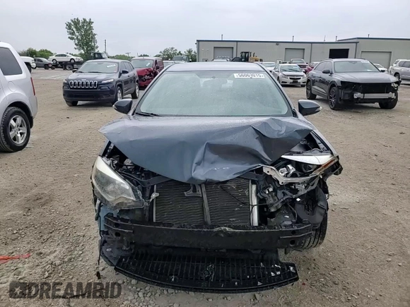 2016 Toyota Corolla L z VIN 5YFBURHE1GP547232, wystawiony jako Copart lot #56063015 z przebiegiem 166 676 mil mil oraz Szkoda całkowita • Salvage title. Historia ofert i sprzedaży dostępna na DreamBid. Obrazek 13.