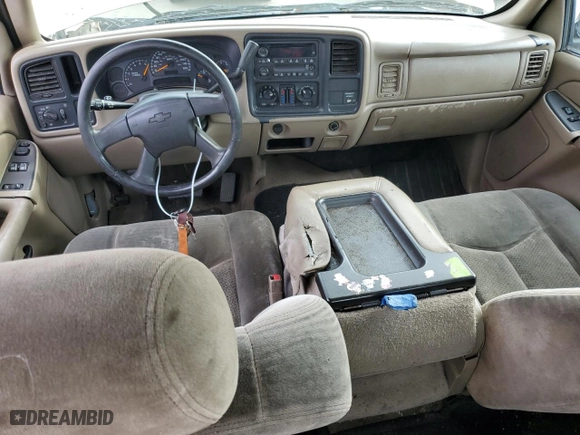 2004 Chevrolet Silverado 1500 LS with VIN 2GCEC19V941330635, listed as a Copart auction lot 46273255 with 0 mi miles and Salvage Title. Bid and sale history available at carsss.com. Image 8.