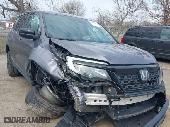 2019 Honda Passport Sport with VIN 5FNYF8H22KB012323, listed as a IAAI auction lot 41880476 with 153,341 mi miles and . Bid and sale history available at carsss.com. Image 1.