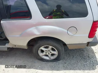 2001 Ford Explorer Sport с VIN 1FMYU60E51UC68151, выставлен на аукционе IAAI как лот 42293420 с пробегом 259 941 миль миль и . История ставок и продаж доступна на DreamBid. Изображение 12.