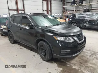 2020 Nissan Rogue S z VIN 5N1AT2MT7LC802930, wystawiony jako IAAI lot #41197058 z przebiegiem 50 612 mil mil oraz . Historia ofert i sprzedaży dostępna na DreamBid. Obrazek 1.