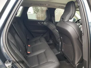 2023 Volvo XC60 z VIN YV4H60DN1P1359219, wystawiony jako Copart lot #53836465 z przebiegiem 16 245 mil mil oraz Szkoda całkowita • Salvage title. Historia ofert i sprzedaży dostępna na DreamBid. Obrazek 11.