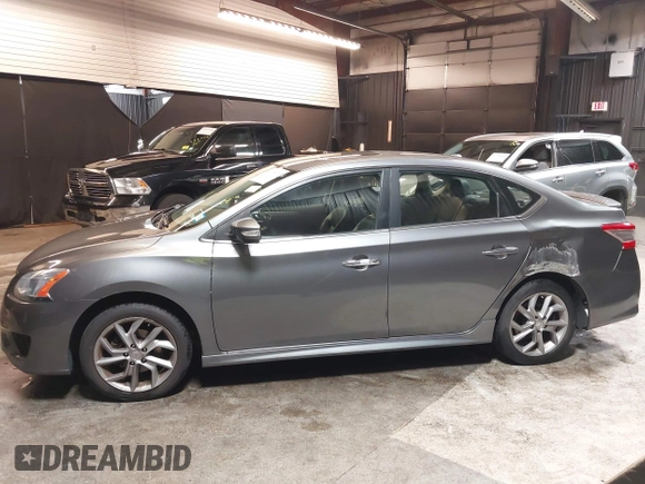 2015 Nissan Sentra SL z VIN 3N1AB7AP3FY345821, wystawiony jako IAAI lot #42319371 z przebiegiem 66 983 mil mil oraz . Historia ofert i sprzedaży dostępna na DreamBid. Obrazek 6.