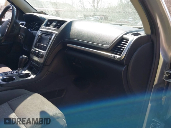 2015 GMC Acadia SLE with VIN 1GKKRPKD9FJ371544, listed as a IAAI auction lot 41745886 with 162,328 mi miles. Bid and sale history available at carsss.com. Image 5.