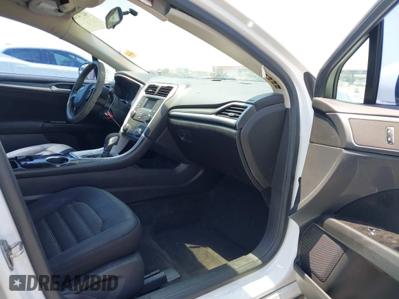 2013 Ford Fusion SE with VIN 3FA6P0H70DR250535, listed as a IAAI auction lot 42741451 with 178,957 mi miles and . Bid and sale history available at DreamBid. Image 5.