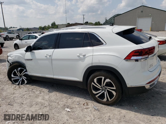 2021 Volkswagen Atlas SEL Premium with VIN 1V2TE2CA6MC209907, listed as a Copart auction lot 60381103 with 33,895 mi miles and . Bid and sale history available at DreamBid. Image 2.