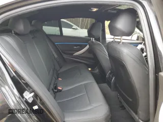 2018 BMW 3 Series 330i xDrive with VIN WBA8D9C59JA013972, listed as a Copart auction lot 54493575 with 102,841 mi miles and Clean title. Bid and sale history available at DreamBid. Image 10.