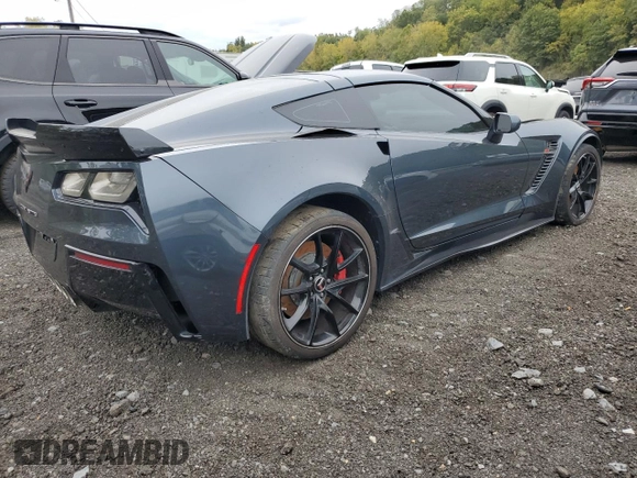 2019 Chevrolet Corvette Z06 2LZ with VIN 1G1YS2D65K5604990, listed as a Copart auction lot 72580304 with 15,582 mi miles and Salvage Title. Bid and sale history available at carsss.com. Image 3.