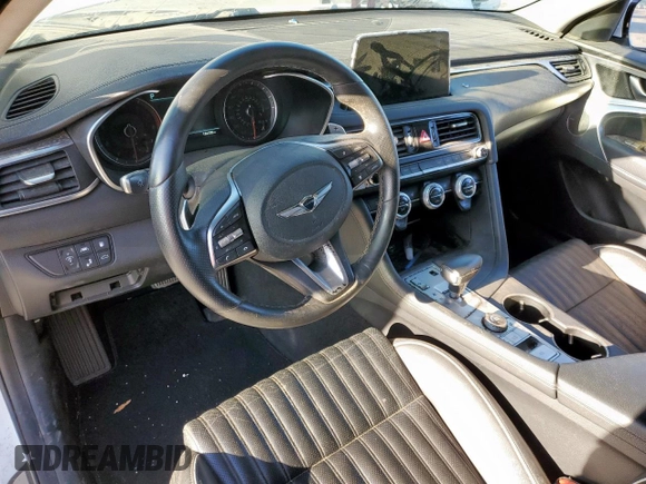 2020 Genesis G70 2.0T z VIN KMTG34LA1LU063284, wystawiony jako Copart lot #53615495 z przebiegiem 136 230 mil mil oraz Czysty tytuł • Clean title. Historia ofert i sprzedaży dostępna na DreamBid. Obrazek 8.