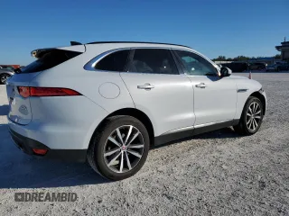 2020 Jaguar F-Pace 25t Prestige with VIN SADCK2FX7LA617986, listed as a Copart auction lot 87895495 with 106,909 mi miles and Non repairable. Bid and sale history available at DreamBid. Image 3.